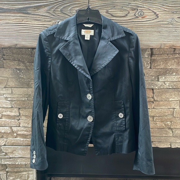 Talbots Jackets & Blazers - Talbots black cropped jacket 6p